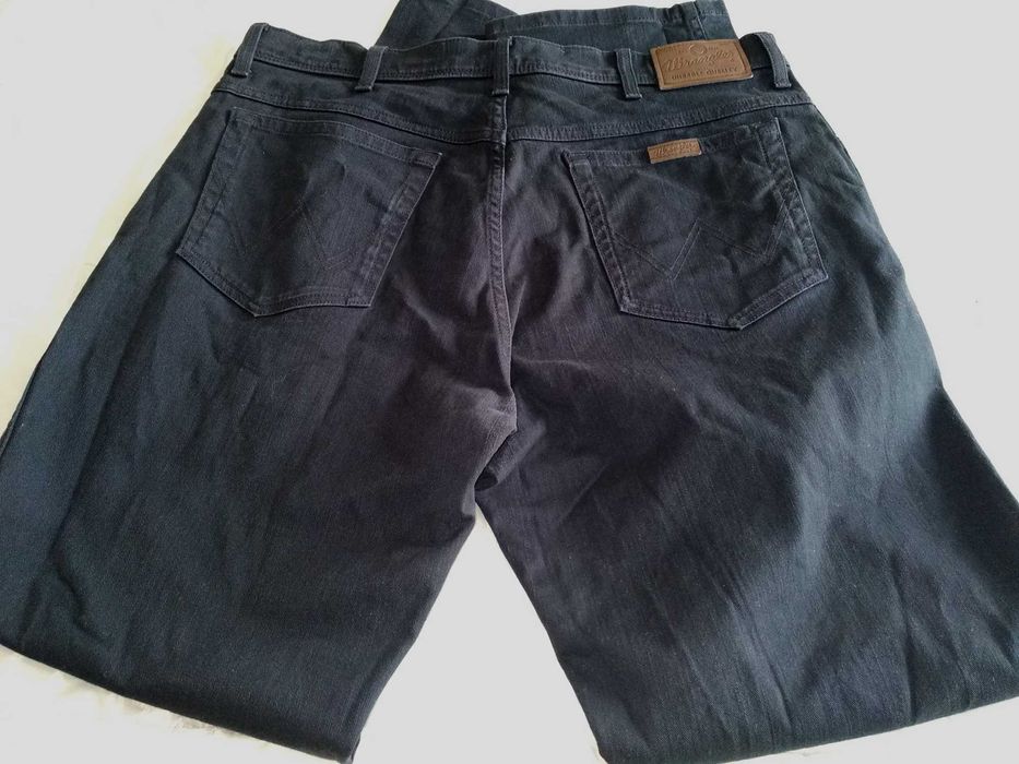 Джинси WRANGLER regular fit  made in Bangladesh  w38/l34