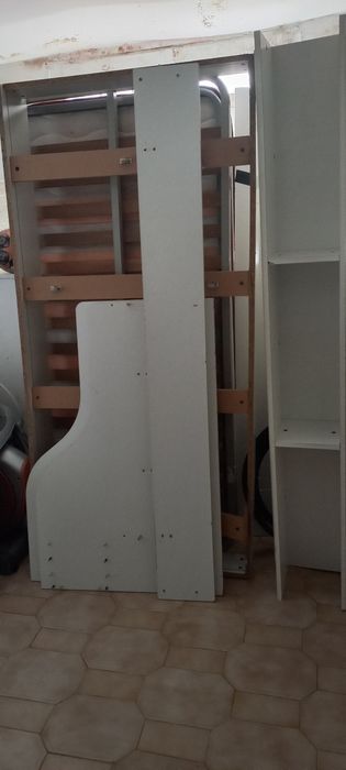Cama de solteiro com gavetão
