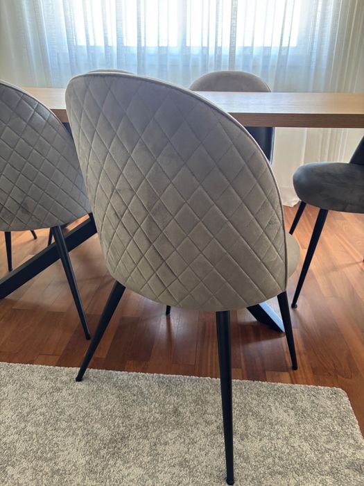 Mesa de jantar + 6 cadeiras