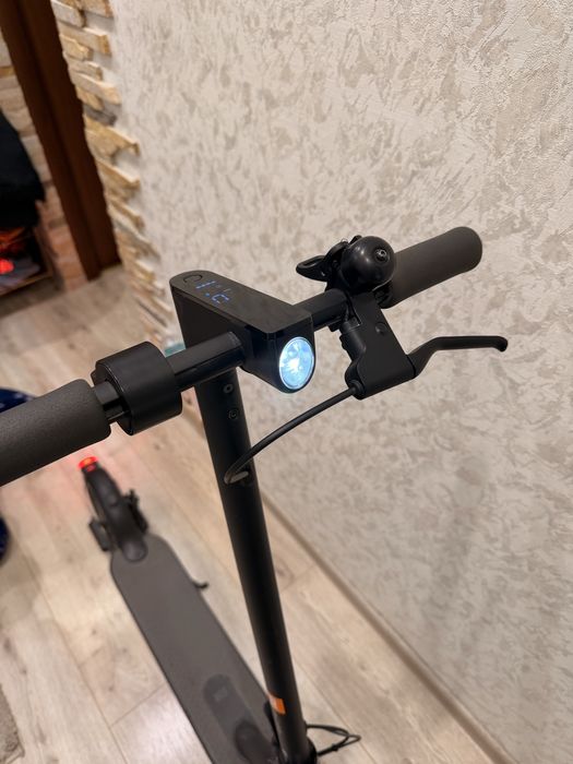 Електросамокат Xiaomi.З пробігом,стан 9/10.Все працює.