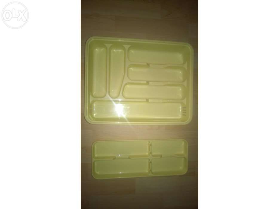 2 Suporte de gavetas amarelos