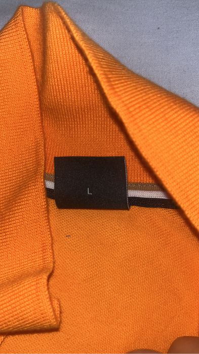 POLO DA BOSS, TAMANHO L PARA VENDA URGENTE