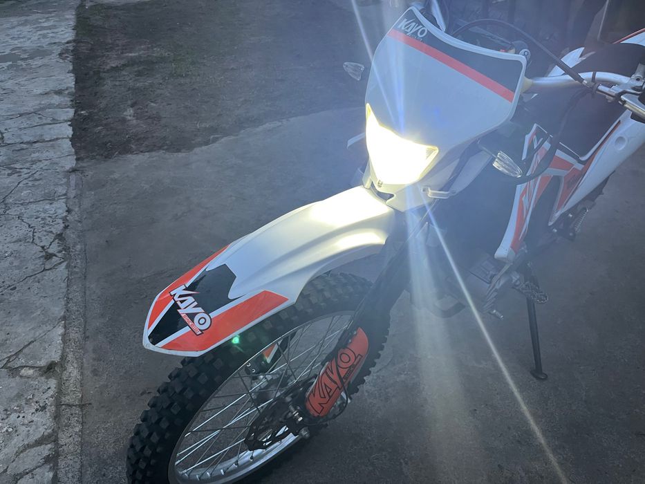 Продам мотоцикл ендуро KAYO Skybike T2