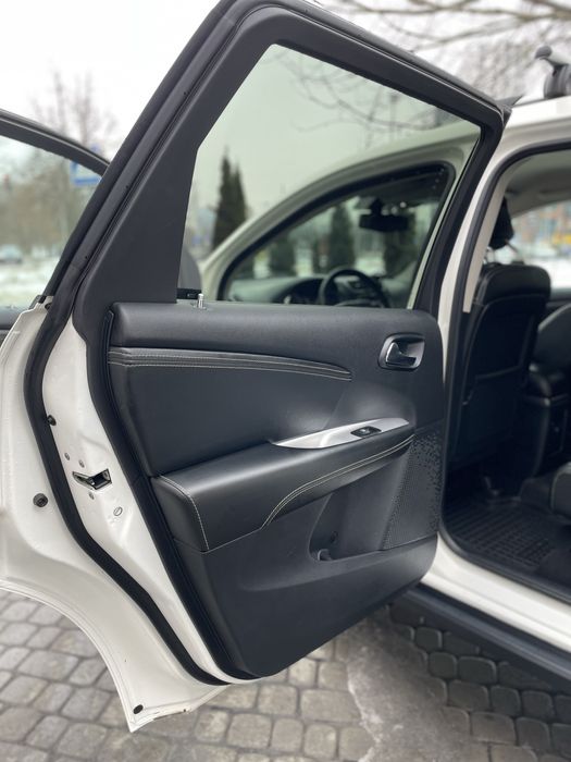 Fiat Freemont 2.0 дизель AWD 2016 7 місць автомат