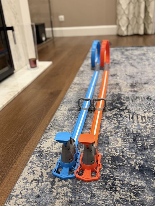 Продам трасу hot wheels