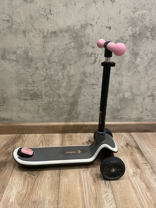 Hulajnoga cariboo LED Scooters