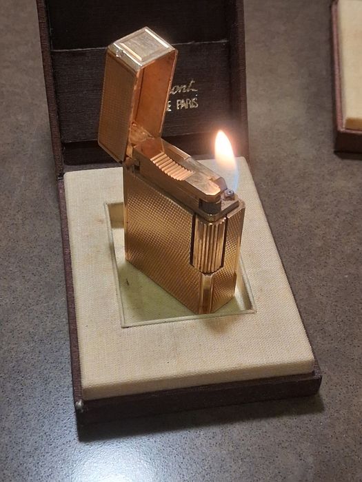 Isqueiro coleção S.T. Dupont