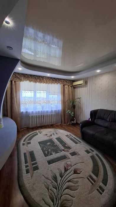 Продам 3х к.квартиру  с ремонтом на жм Сокол-1