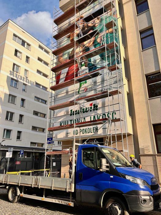Wynajem Rusztowań Elewacyjnych