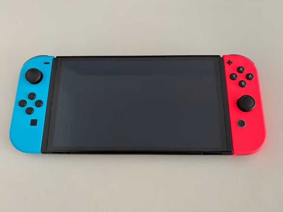 Konsola Nintendo Switch Oled Pełny Zestaw