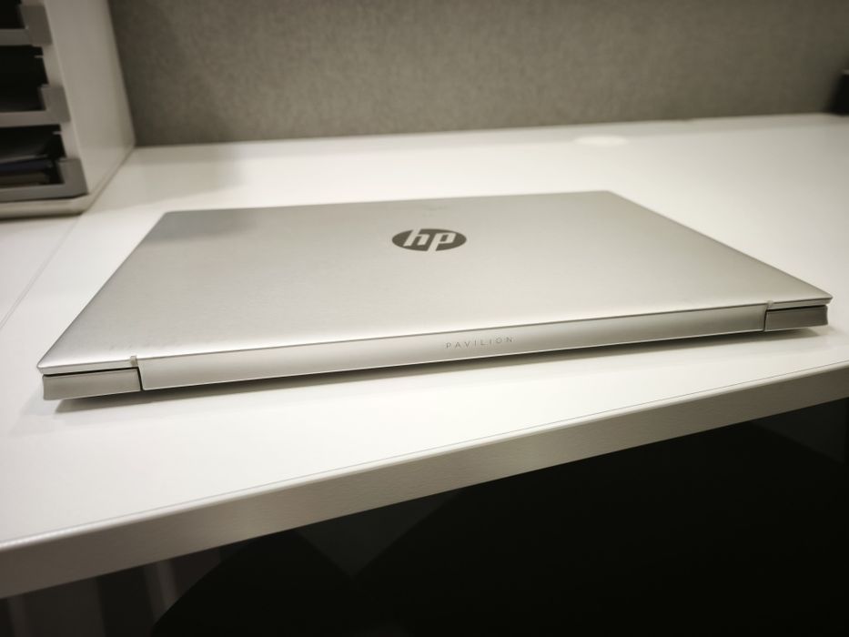 Portátil HP Pavilion 14 AMD Ryzen 7 (Praticamente Novo com muito poucas ou nenhumas marcas de uso)