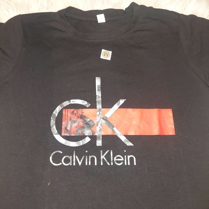 Damska koszulka z nadrukiem