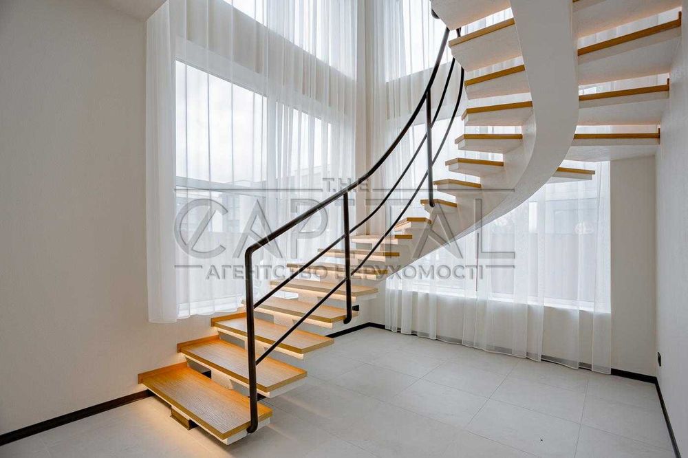 МЕТРО 5 хв ! Оренда ДУПЛЕКСА вул. Виноградна! НІХТО НЕ ПРОЖИВАВ !