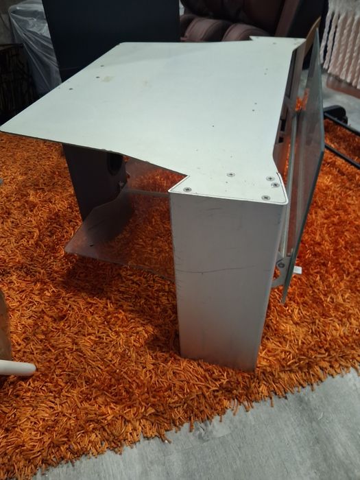 Mesa para TV metálica