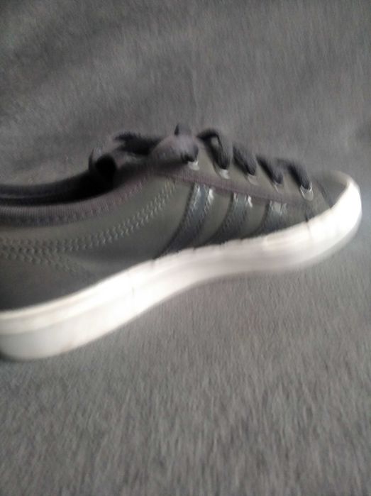 Buty Adidas r. 36 2/3