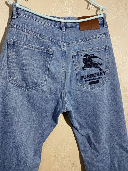 Burberry x Supreme jeans