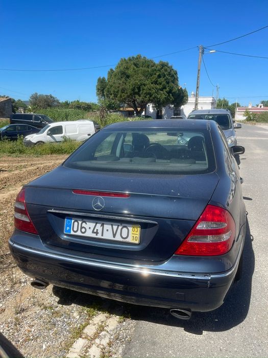 Mercedez Benz E220 (avaria no motor)