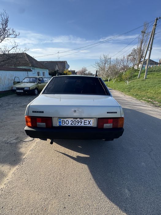 В продаже ваз 21099