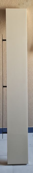 Mesa de centro e parteleira ikea