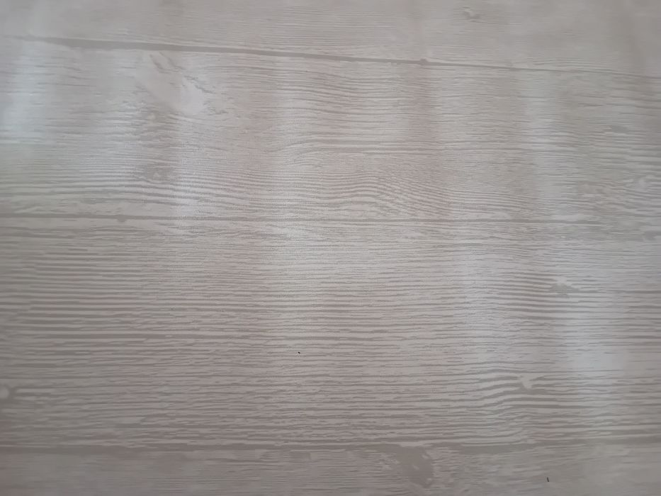 Okleina drewnopodobna imitującą panele,podłogowa