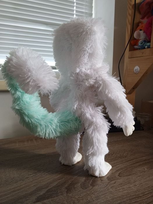 Незвичні іграшки ручної роботи (Єтті)