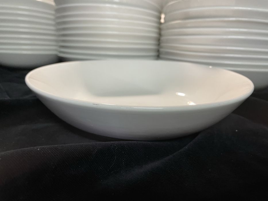 Lote 85 pratos sopa Kasa