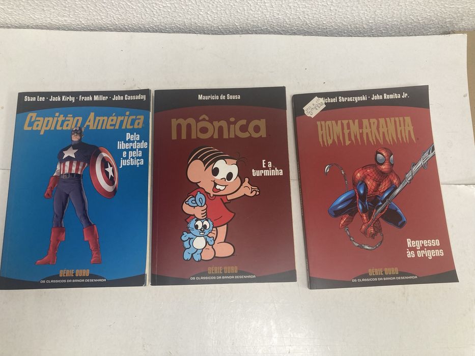 Livro Série Ouro Capitão América, Banda Desenhada