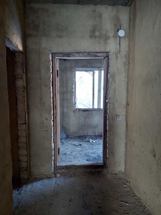 Будинок 99,4 м² та Гараж з підвалом 42,83  м² (НЕ АРЕНДА, ПРОДАЖ)