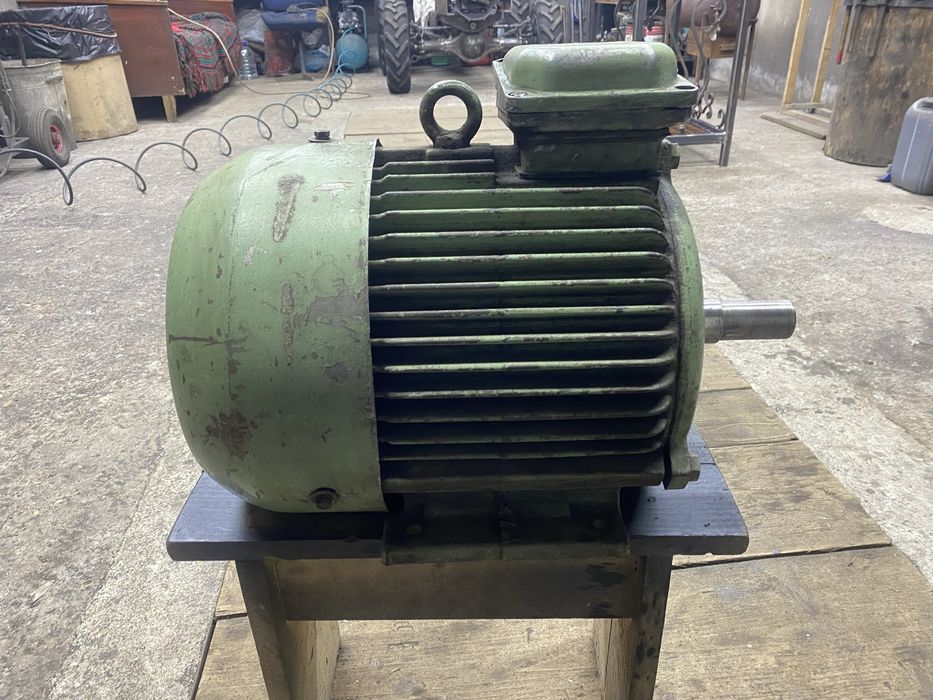 Продам мотор в робочому стані !!!