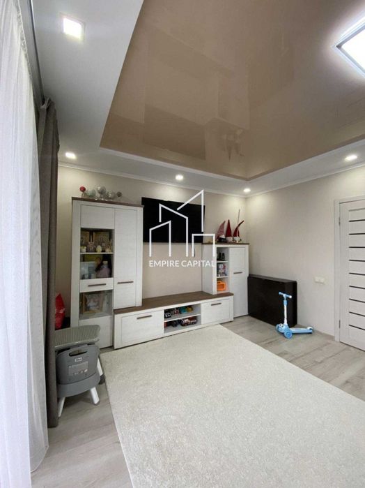 Продаж 2-к в Сихові (Зубра) | Євроремонт | Меблі та техніка