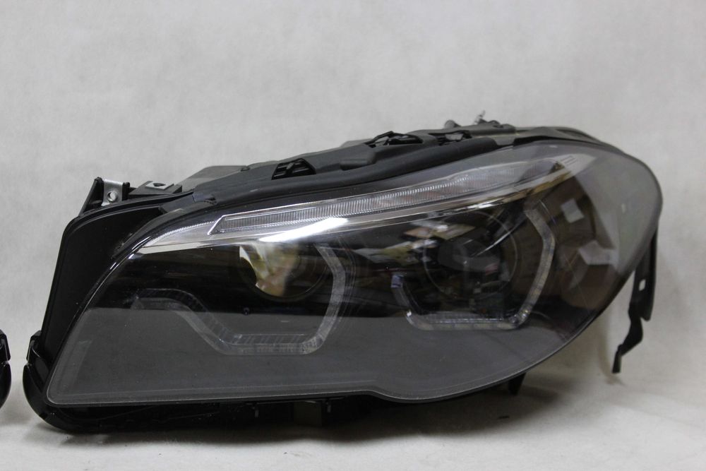 Lampy reflektory przednie przód BMW F10 10-13 U-BAR LED DYMAMICZNE !