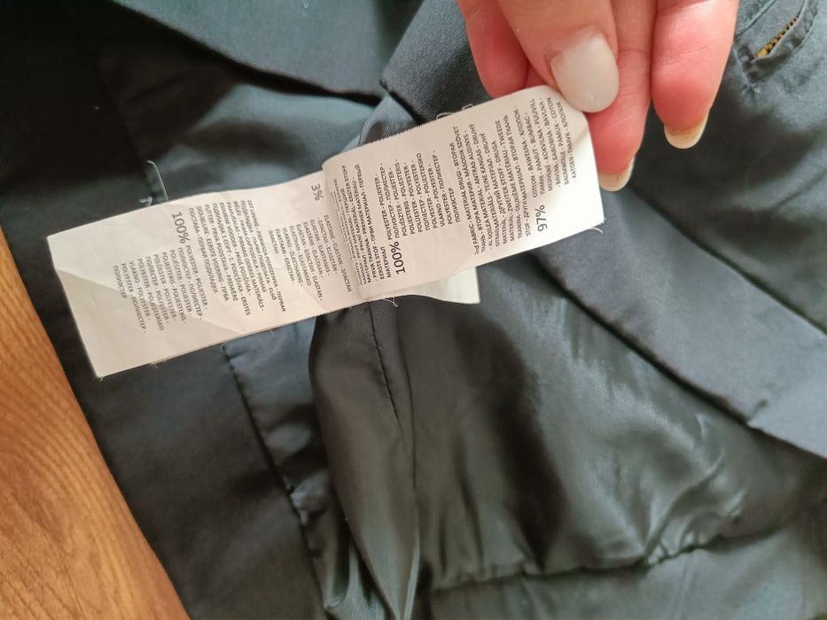 Reserved 36/S lekka kurtka damska czarna