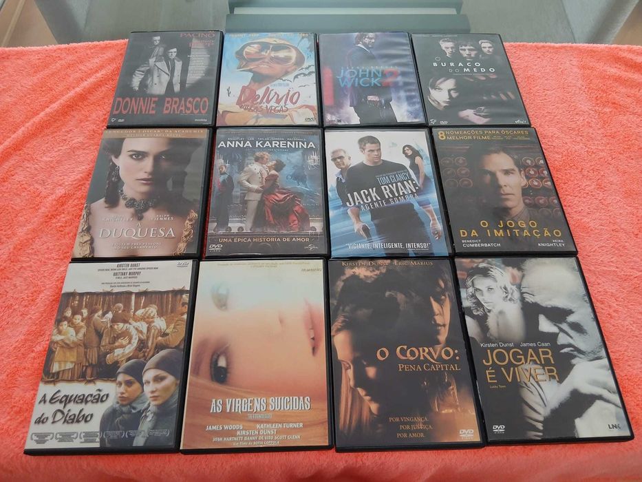3-Coleção de1012 filmes em muito bom estado.