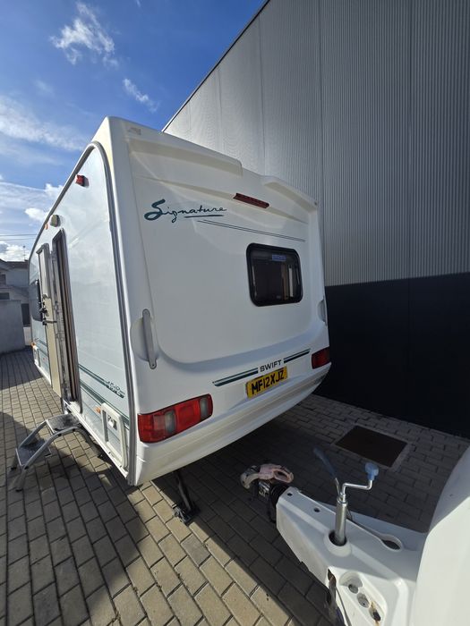 Caravana Swift Signatura ano 2000 4 dormidas