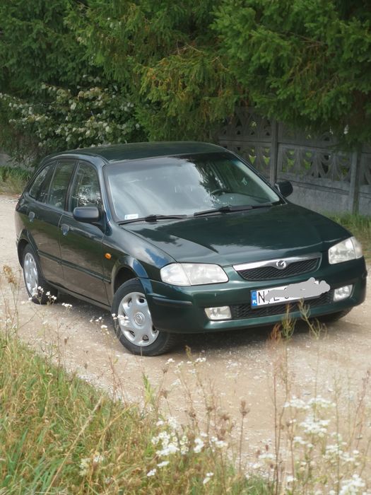 Mazda 323F