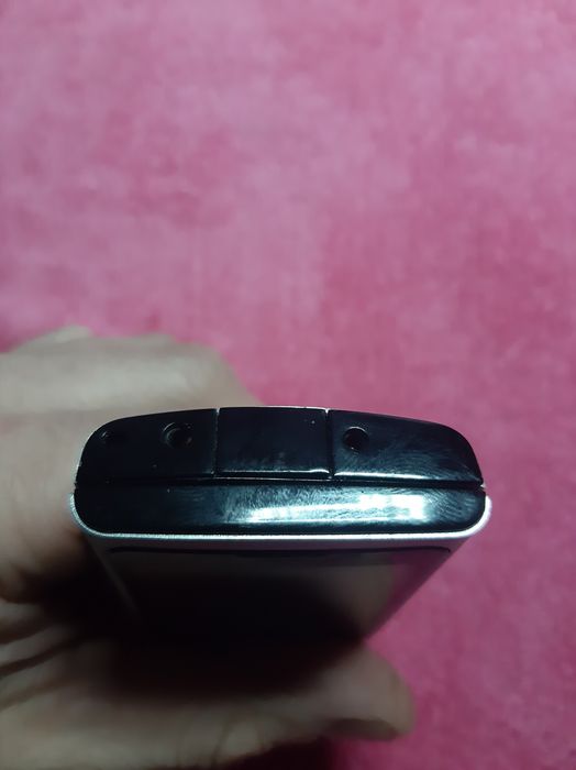 Nokia 6700 Slide