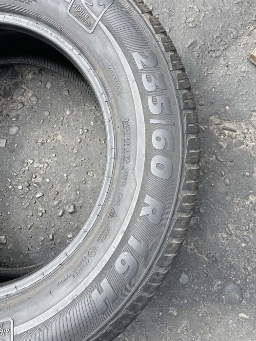 Шини  225/60 R16 пара Dunlop 2023р зима 6,5мм