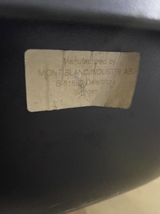 Box, bagażnik dachowy mont blanc