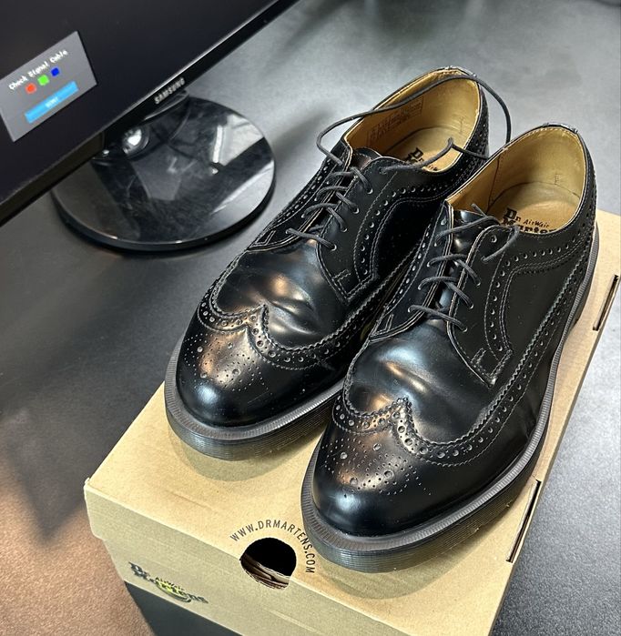 Вінтажні туфлі brogue Dr.Martens