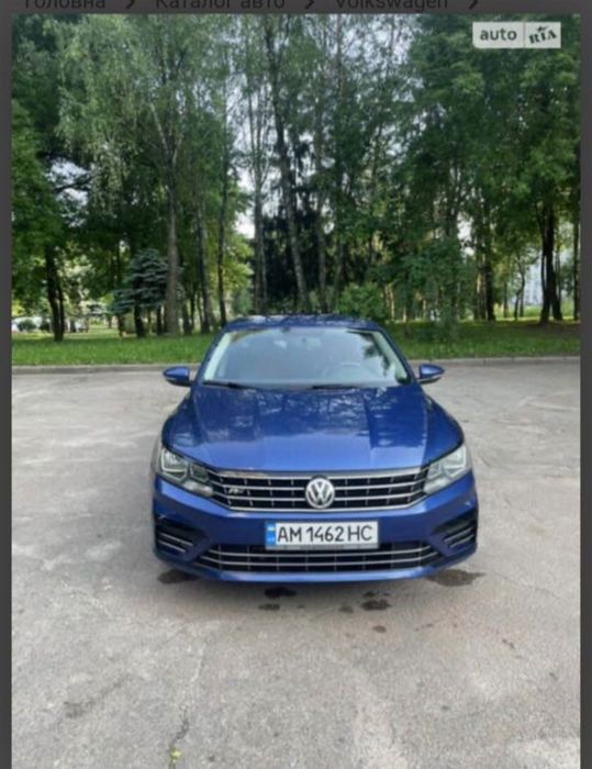 Легковий автомобіль Volkswagen Passat