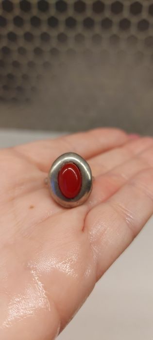 Pierścionek antyk srebro z koralem