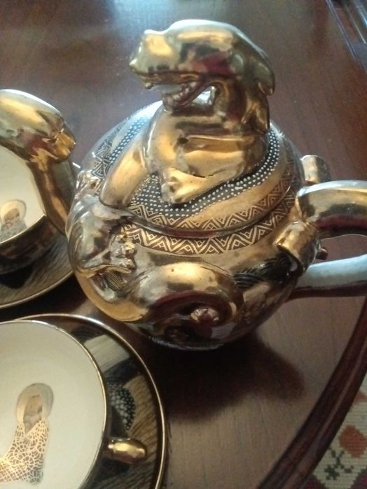 SATSUMA vintage serviço de chá nunca usado com caixa original.