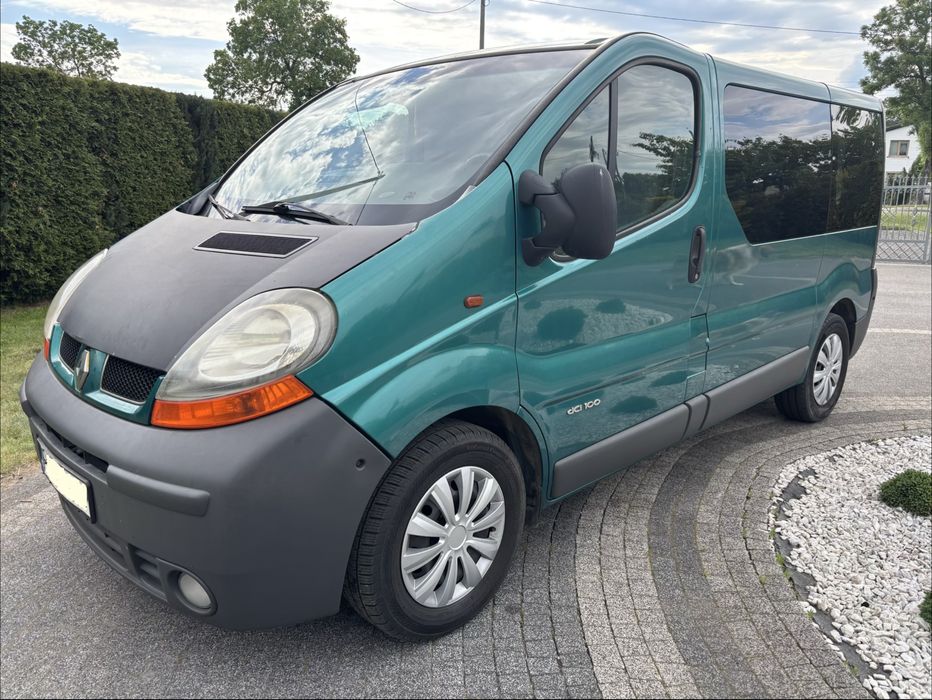 Renault trafic 1.9dci 9osobowy klimatyzacja nawiewy tył