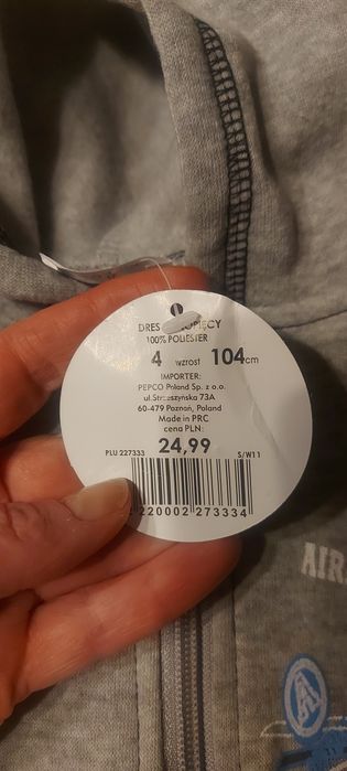 Dres dla chlopca nowy z metka 104