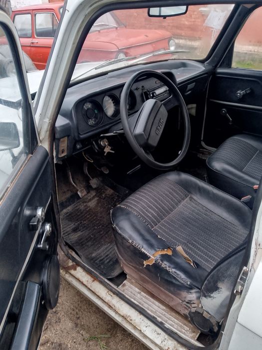 Продам Москвич 2140