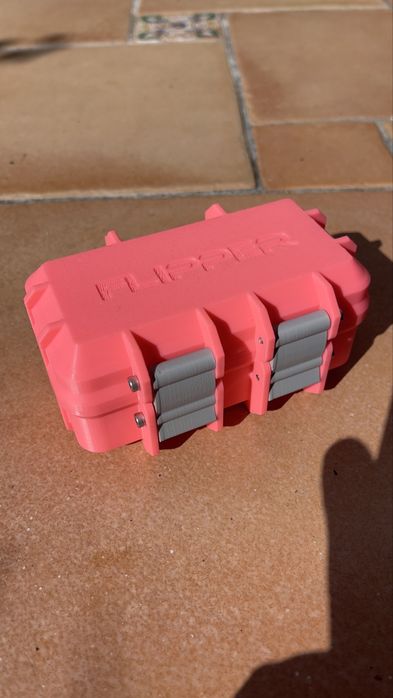 Vendo caixa de transporte para Flipper Zero