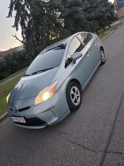 Toyota Prius 30 hybrid (Тойота пріус)