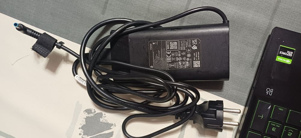 HP Pavilion Gaming 15 ec2013ua (4A7M9EA)