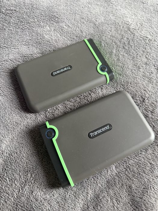 Зовнішній жорсткий диск transcend storejet