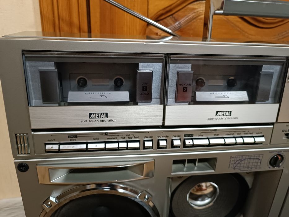 SHARP GF 777 Магнитола